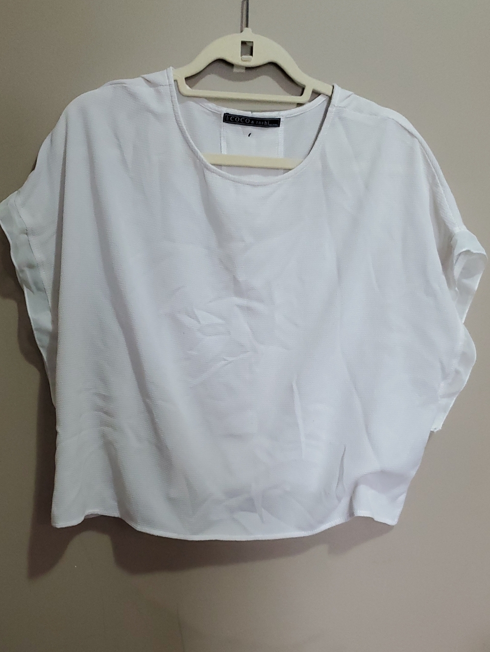 Coco + Carmen White Relaxed Short Sleeve Top Size Large